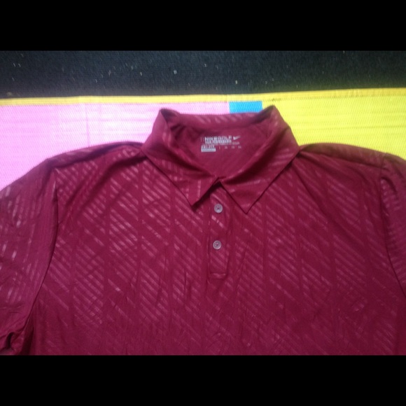 NIKE DRI-FIT GOLF TOUR PERFORMANCE SHIRT. XXLđź’•ACCEPTING BEST OFFERđź’• - Picture 2 of 4